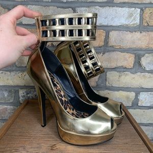 Shoedazzle ‘Mila’ Peep-Toed Heels